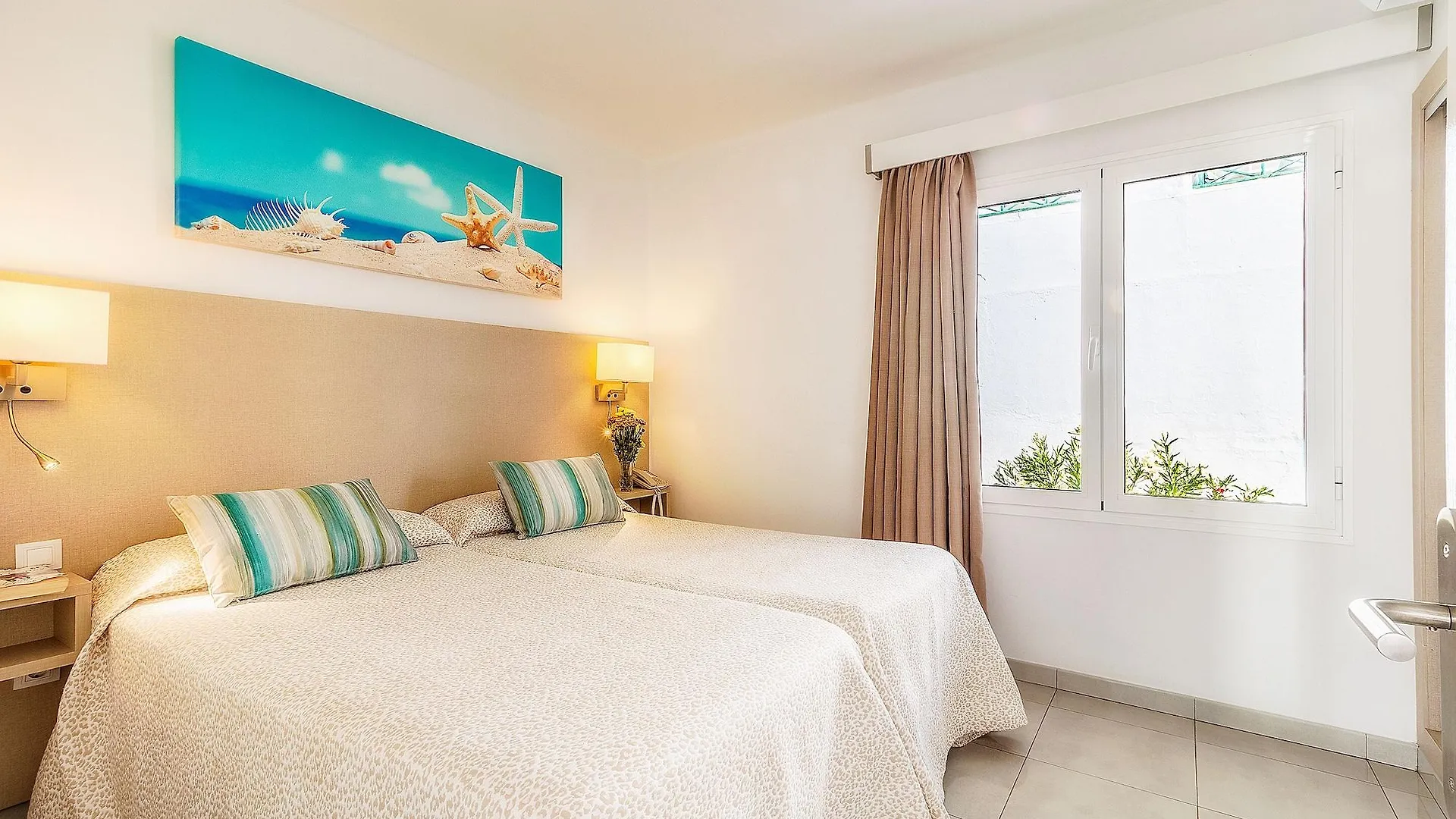 Apartamentos Livvo Oasis Puerto del Carmen