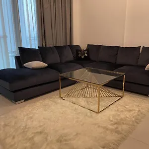 One-bedroom Apartment Dubai