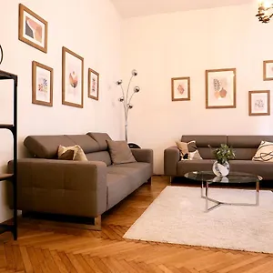  Apartamento Contemporary Váci Utca Hungría