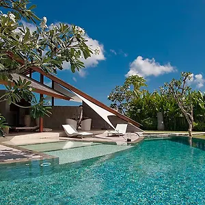The Layar - Designer And Spa, Chse Certified Villa Seminyak (Bali)