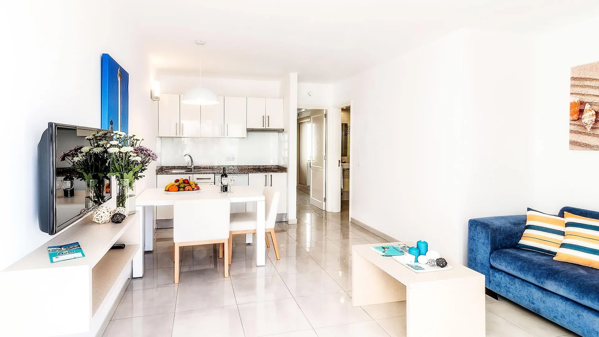 Apartamentos Livvo Oasis Puerto del Carmen  Apartment Puerto del Carmen (Lanzarote)